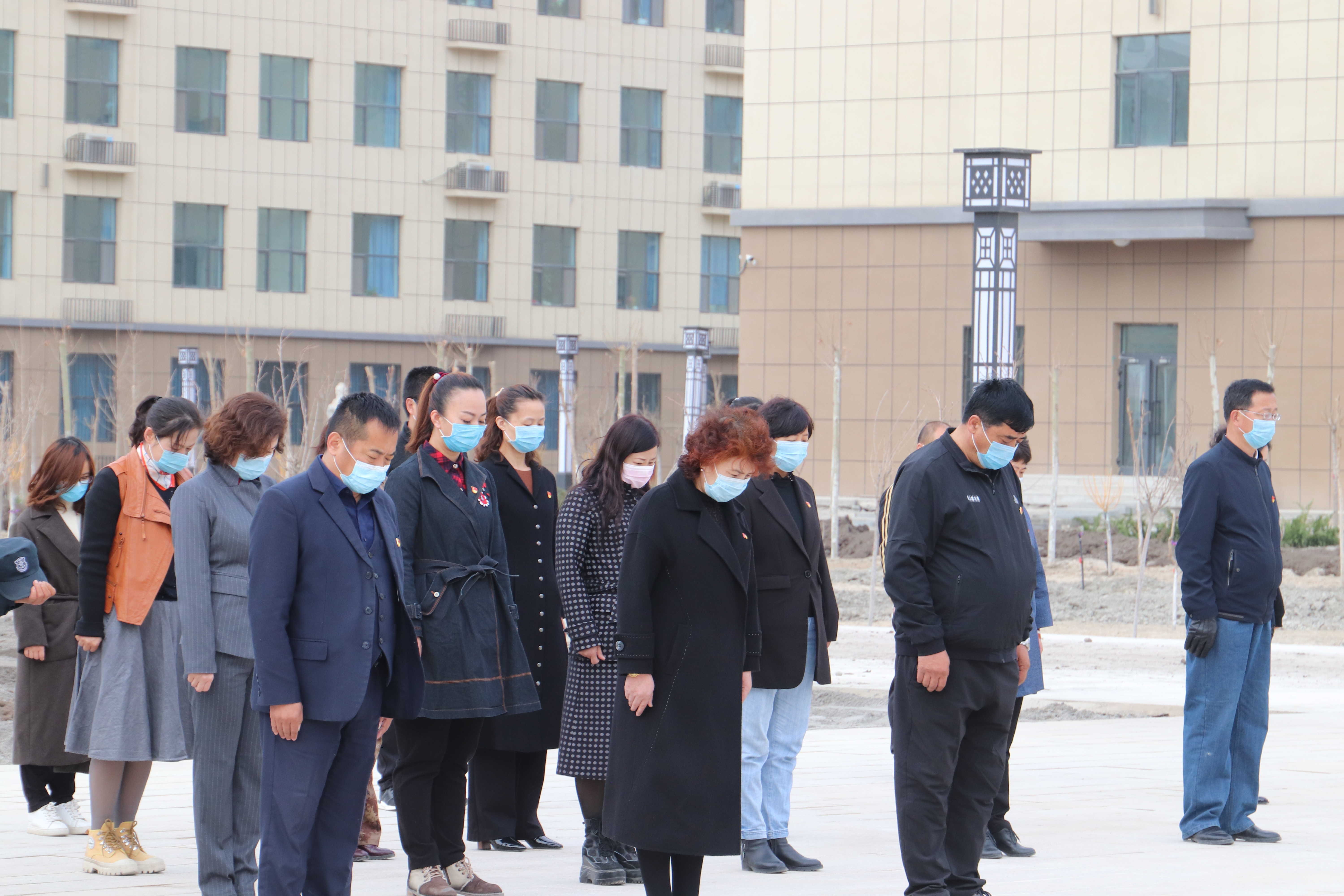 学院师生开展形式多样的国家公祭日纪念活动