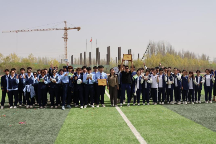 青春跃动 机电风采—机电工程学院举办2025年春季学期班集体啦啦操比赛